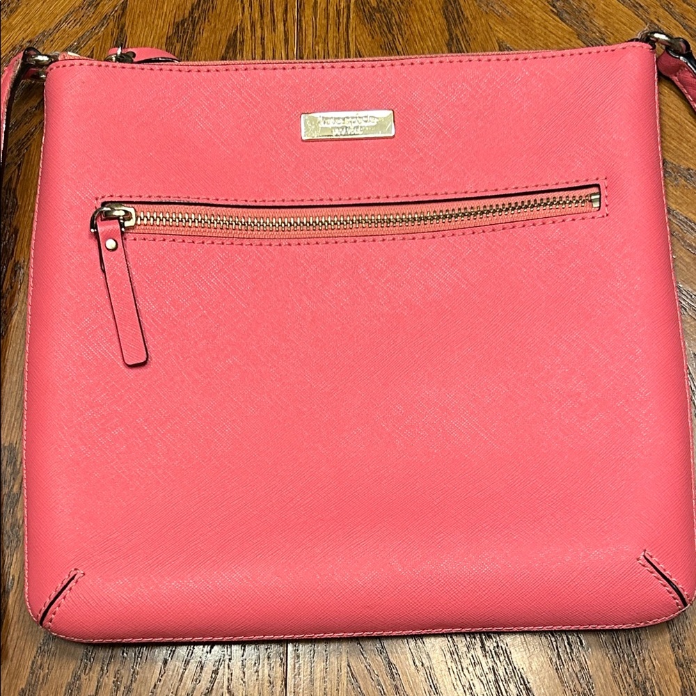 Kate Spade New York Laurel Way Rima 🍉Watermelon Gelato Crossbody Bag. - Picture 3 of 11